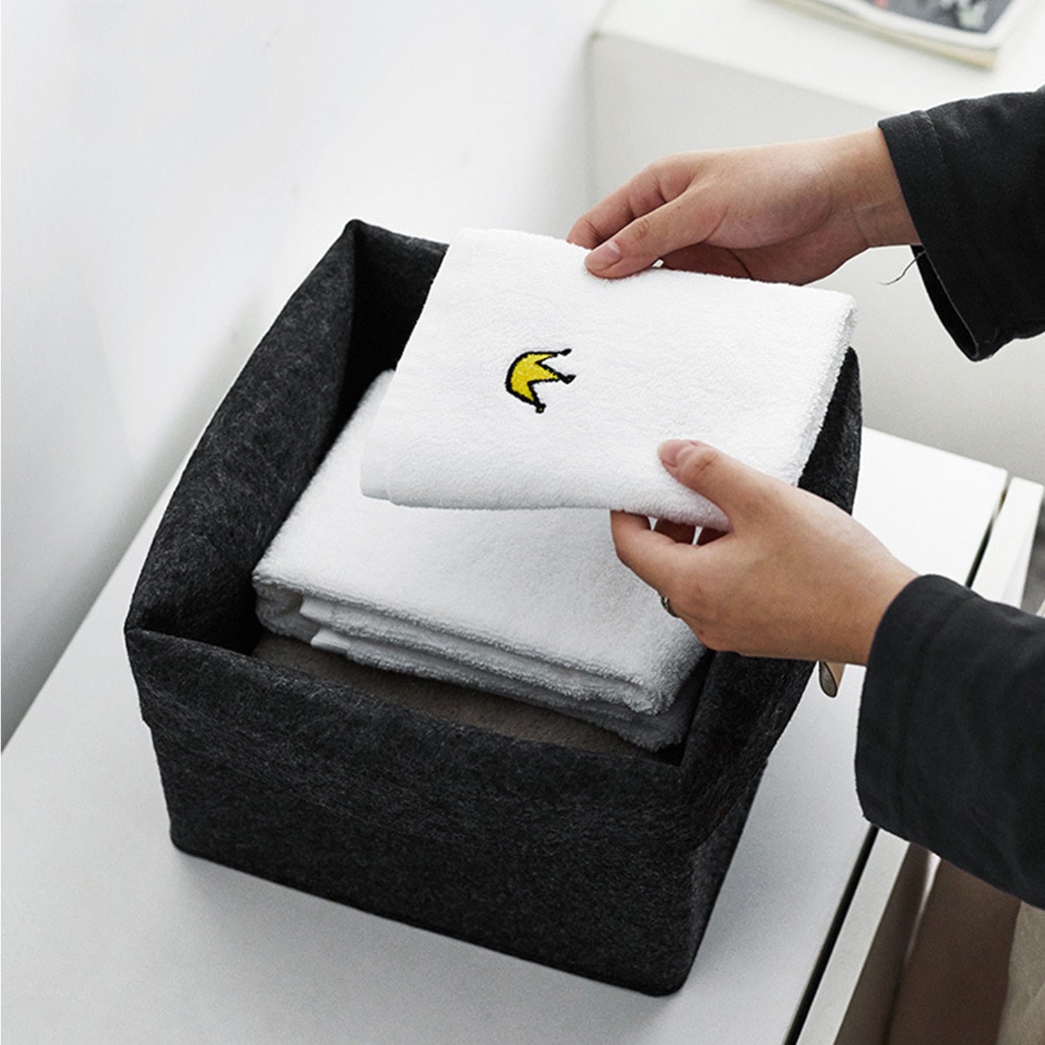Feltique Luxe Storage Baskets – Stylish Felt Organizer for a Tidy Interior