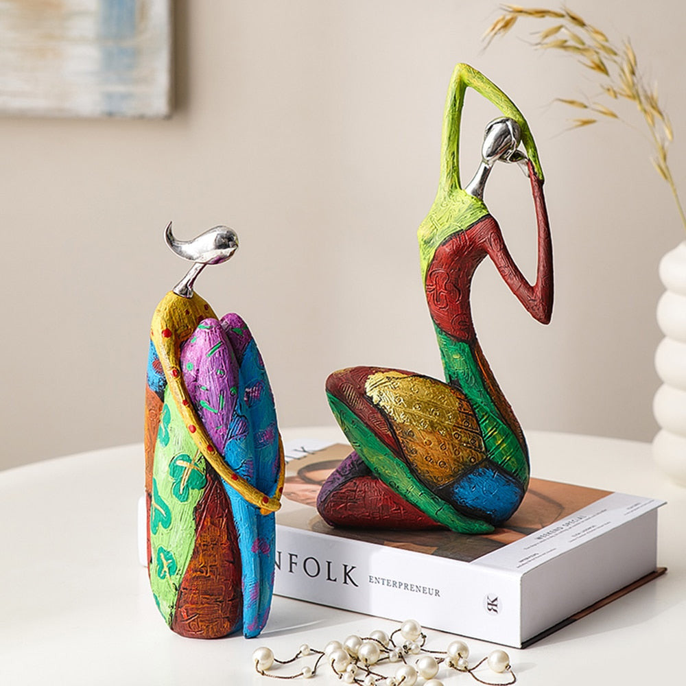 VividMuse – Abstract Women Sculptures with Colorful Elegance