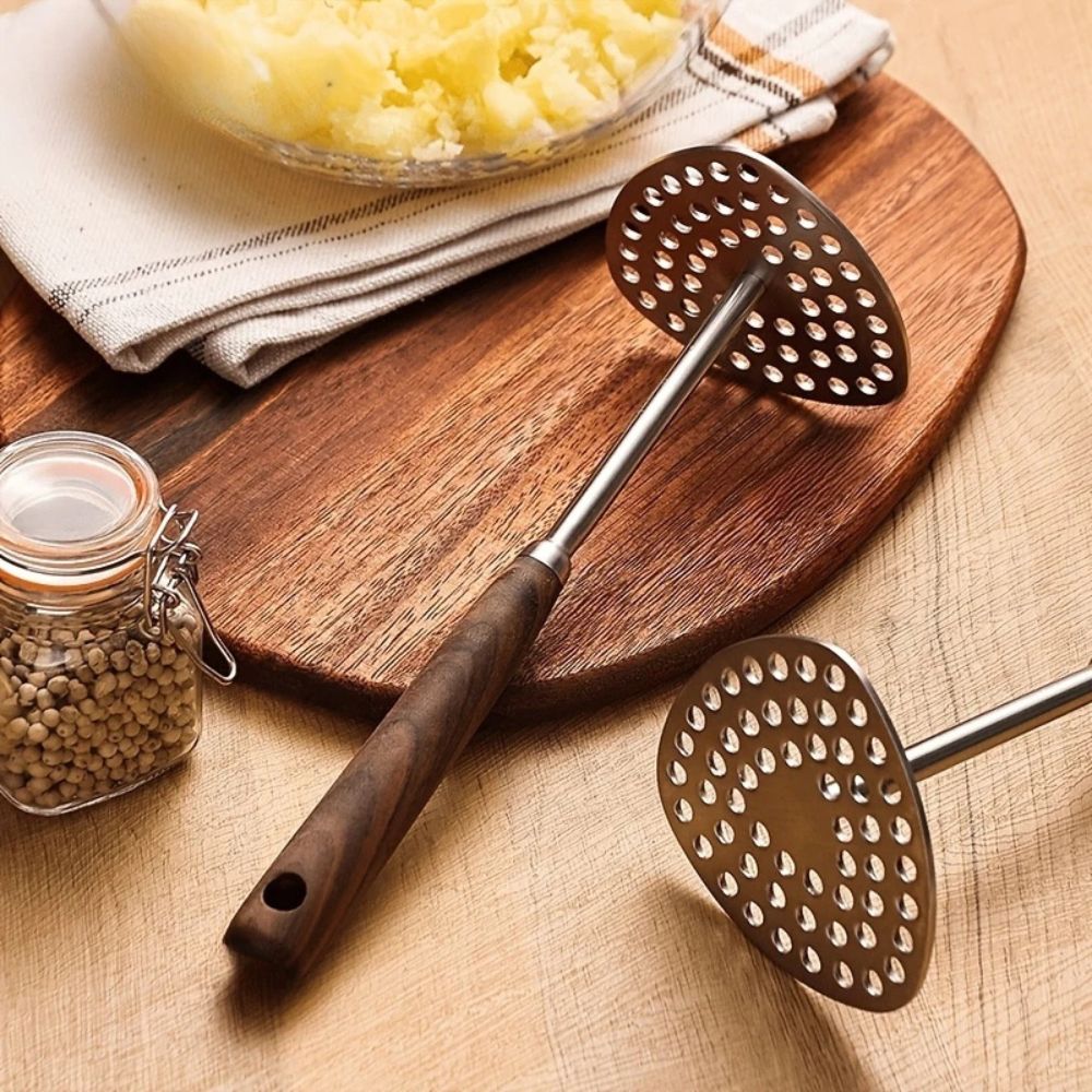 PureMash Elegant Potato Masher – Stainless Steel Design for Effortless Mashing
