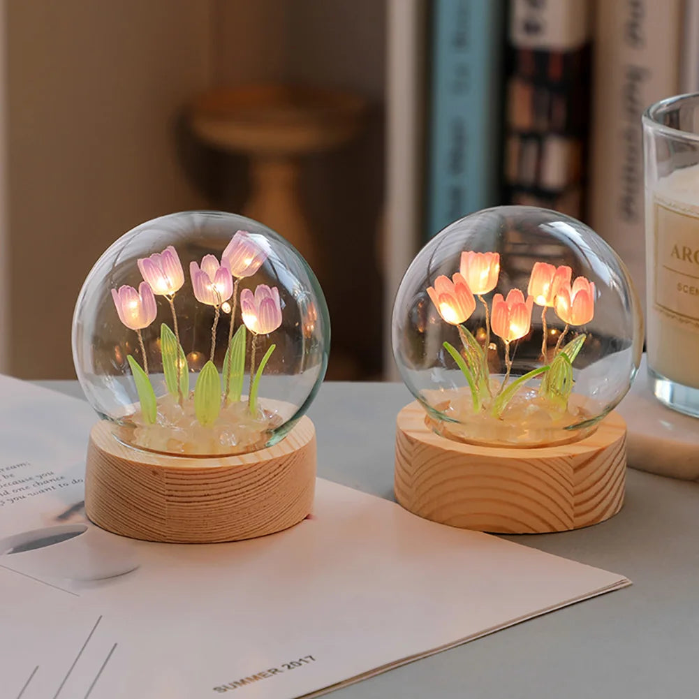 BloomLuxe – Elegant Table Lamp with Tulip Design for an Atmospheric Touch