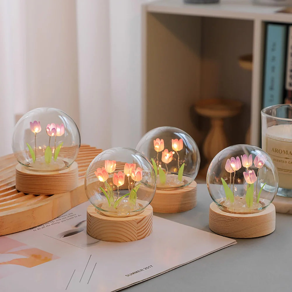 BloomLuxe – Elegant Table Lamp with Tulip Design for an Atmospheric Touch