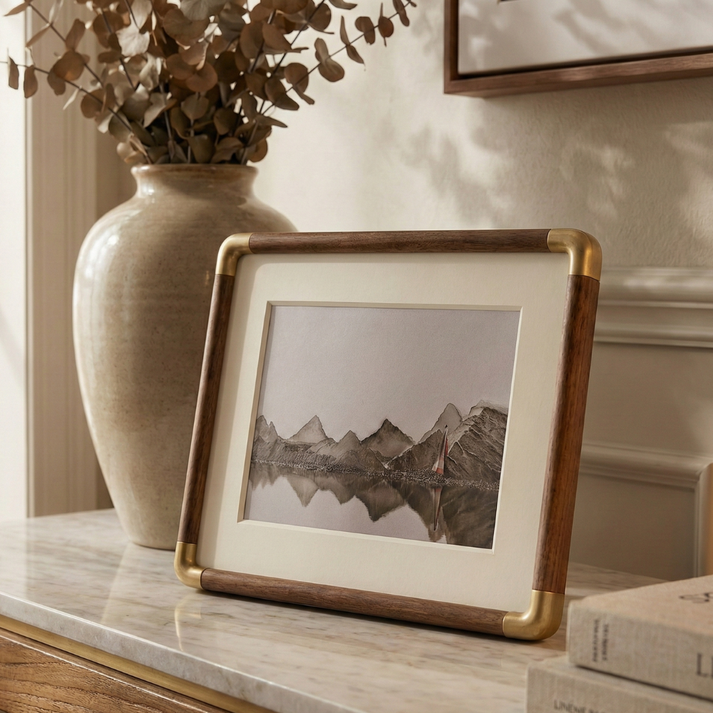 Solid Wood Photo Frame with Golden Corner Fittings and Mat