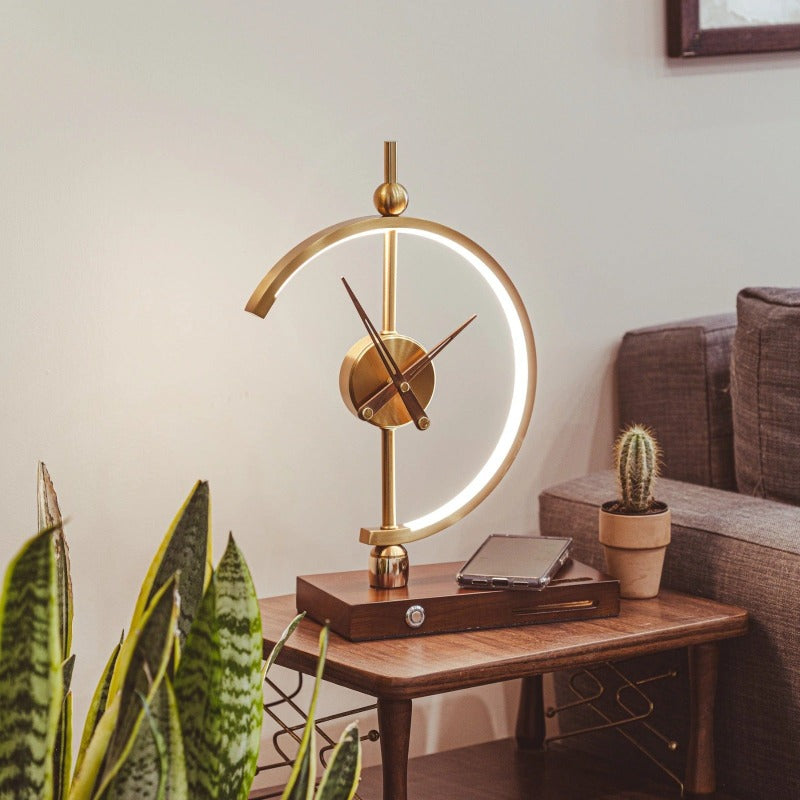 NagoyaLight – Luxury Lamp Clock with Wireless Charger