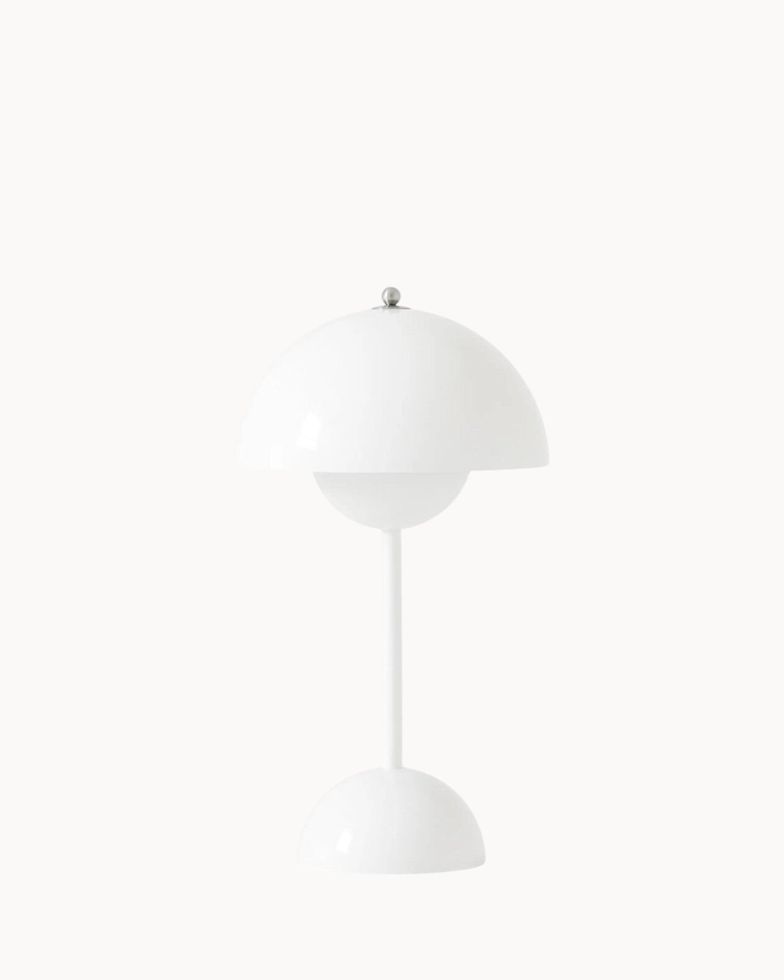 NordLight – LED Table Lamp Scandinavian Design, Dimmable and Durable in Metal