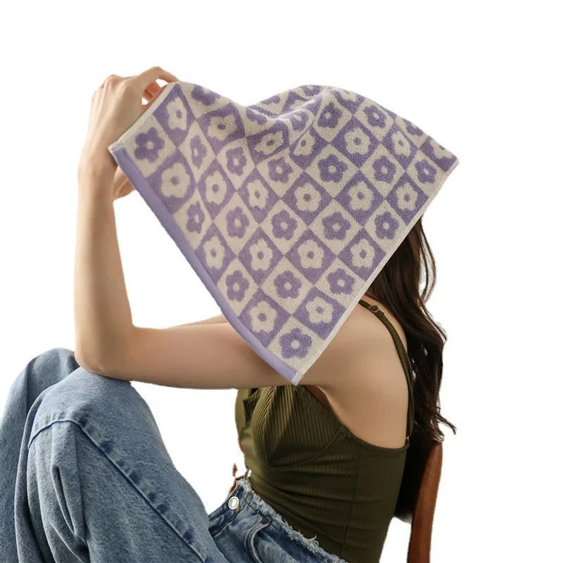 Giana – Luxury Bath Towel with Elegant Design for Comfort & Style