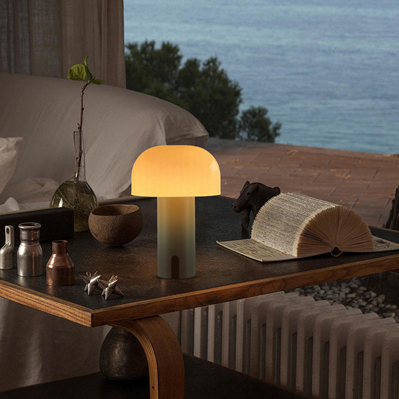 EuroGlow – Table Lamp with Elegant Mushroom Design and Dimmable Function