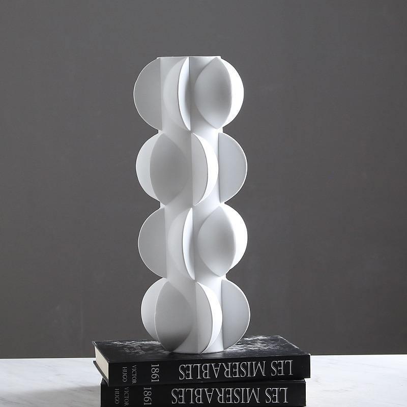 PetalForm – Modern Abstract Flower Vases with Sculptural Elegance