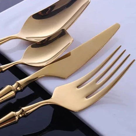 AurumSteel Luxe Cutlery Set – Timeless Elegance for a Refined Table Style