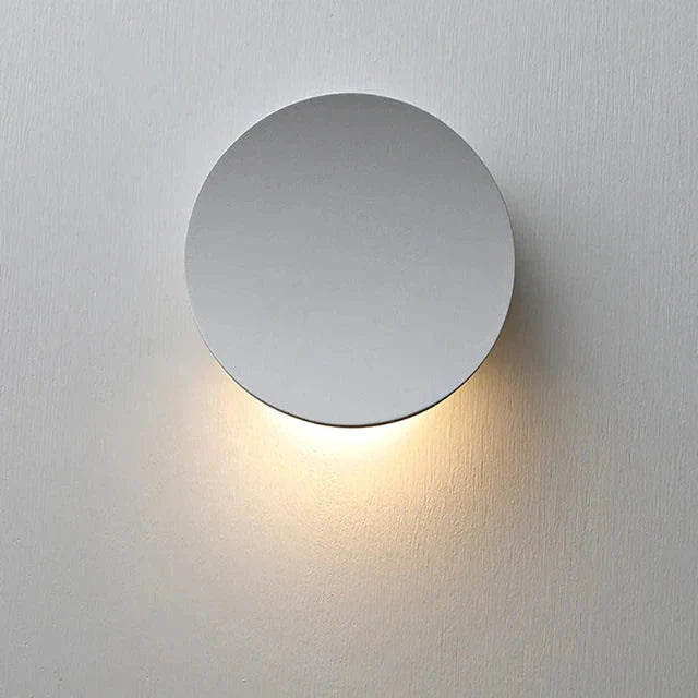 Frida – Modern Wall Lamp with LED lighting