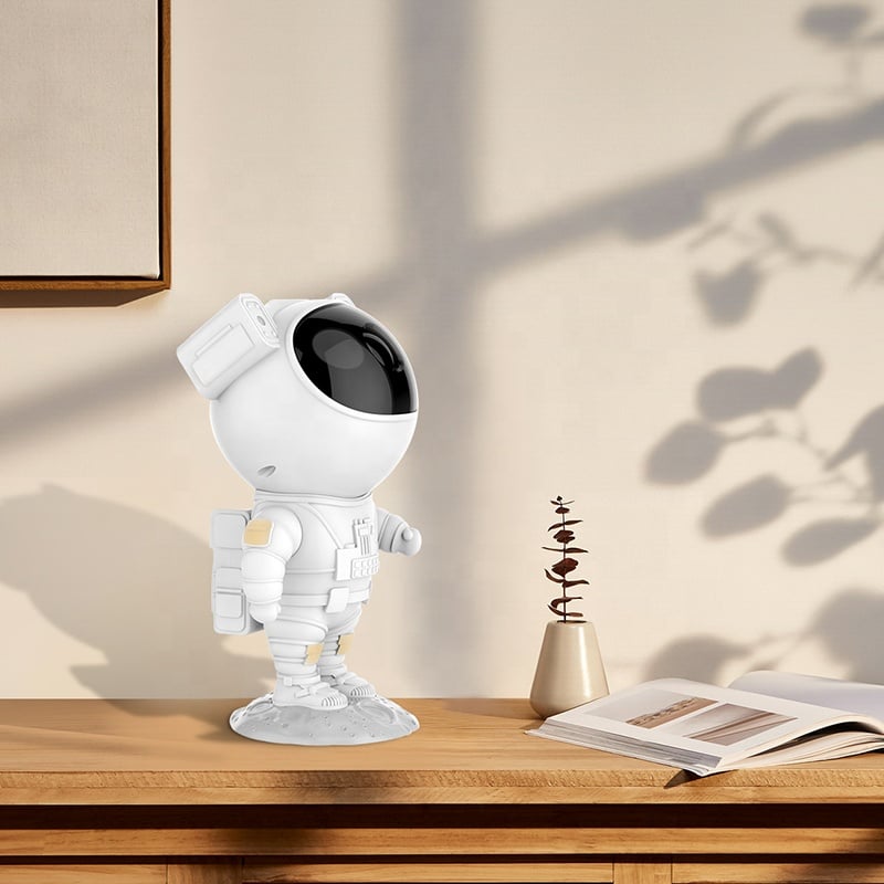 CosmoVoyager – Astronaut Galaxy Projector with Adjustable Nebula Colors