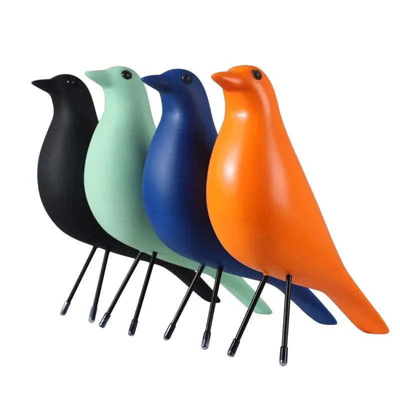 AviArt – Playful Birdhouse Ornament with Unique Handmade Design