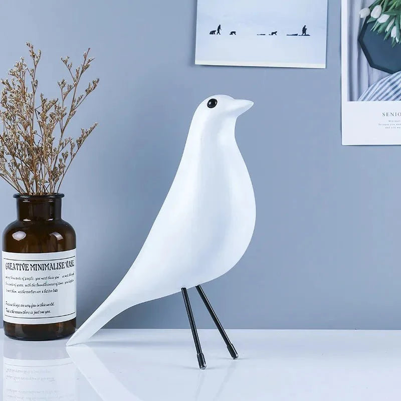 AviArt – Playful Birdhouse Ornament with Unique Handmade Design