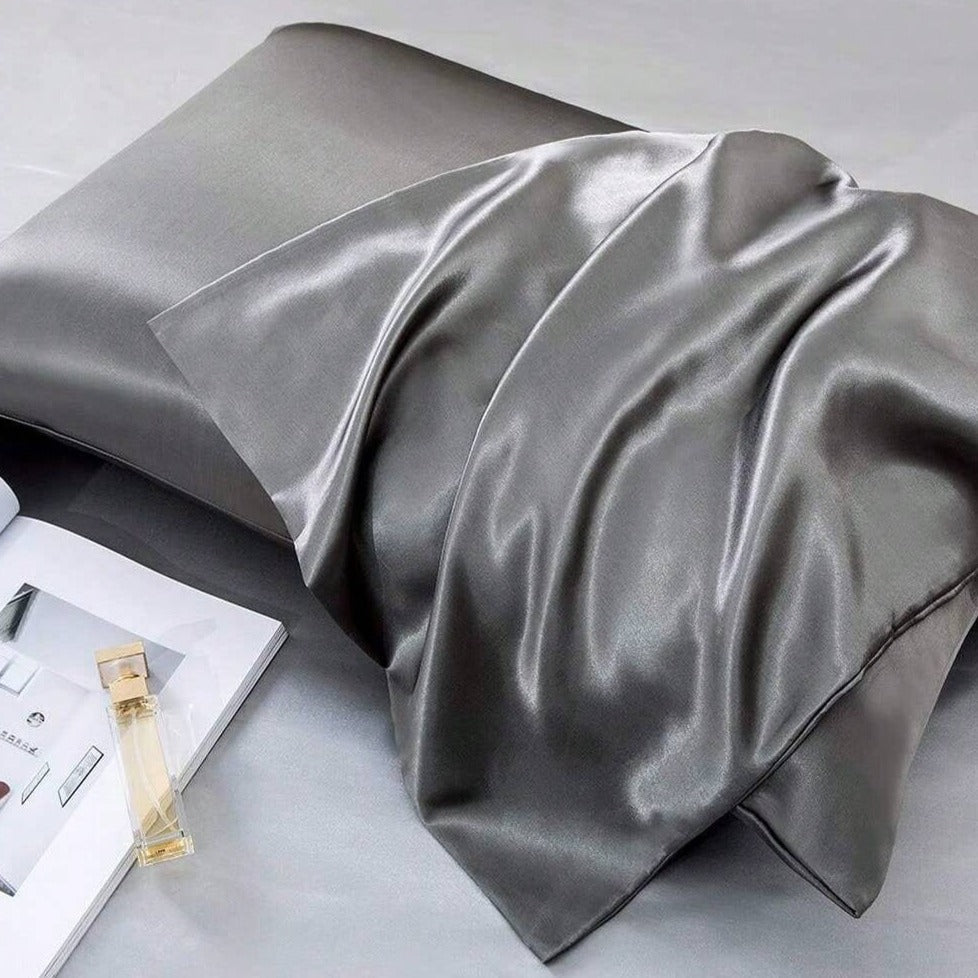 LumiSilk – Luxe Silk Pillowcase Set for Radiant Skin & Healthy Hair