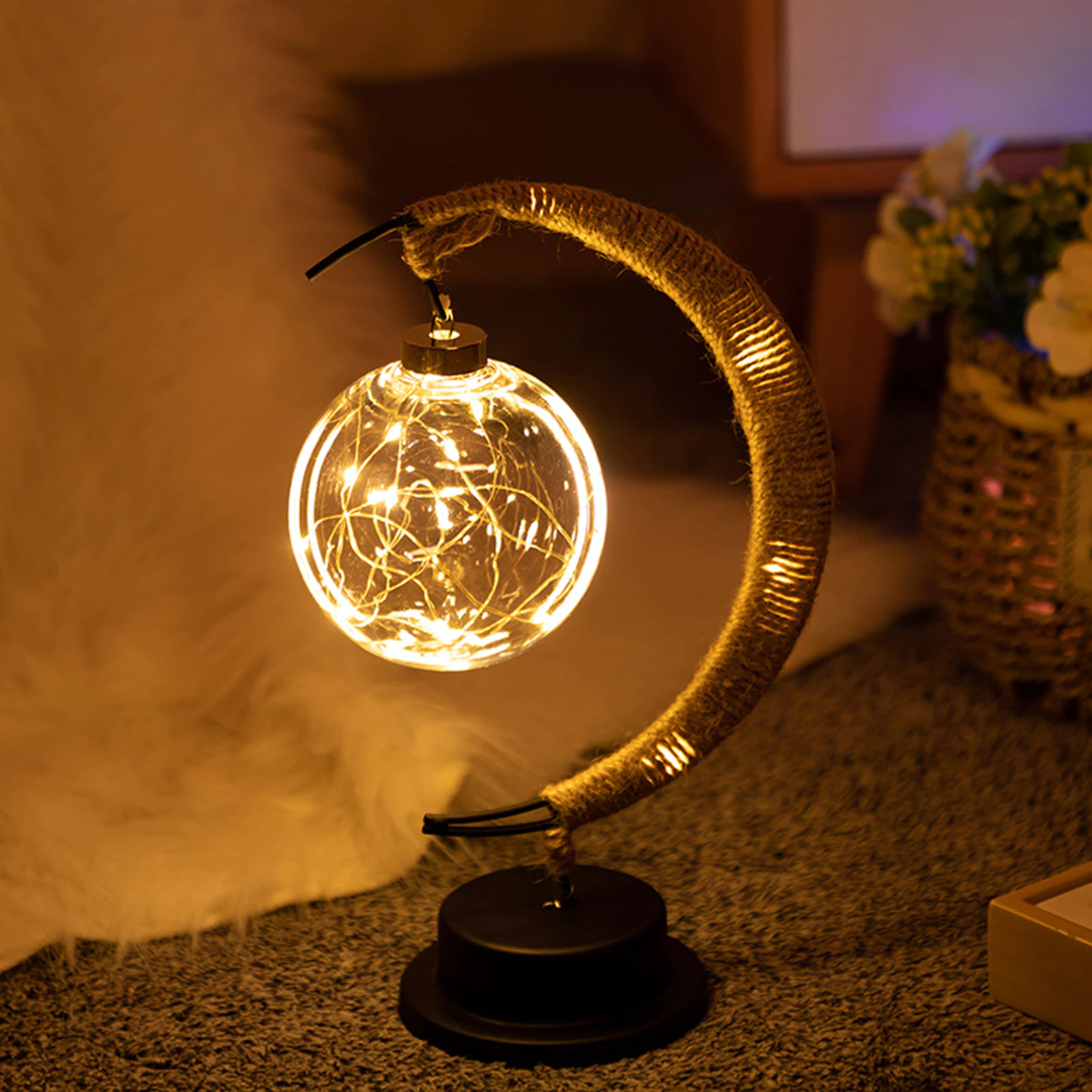 LunaGlow – Enchanting Table Lamp with Warm Light for an Atmospheric Ambience