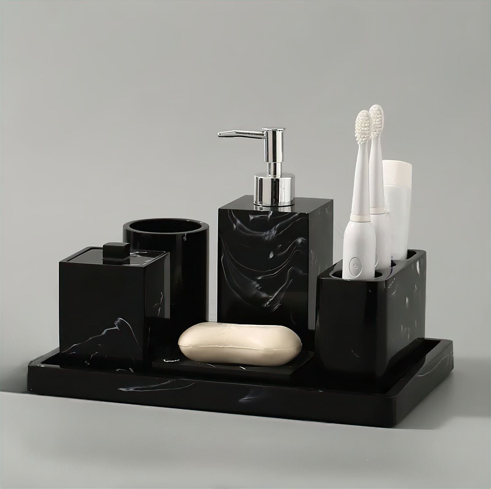 Ensemble de salle de bain 5 pièces résine imprimé marbre noir – distributeur de savon, porte-brosse à dents, gobelet, plateau