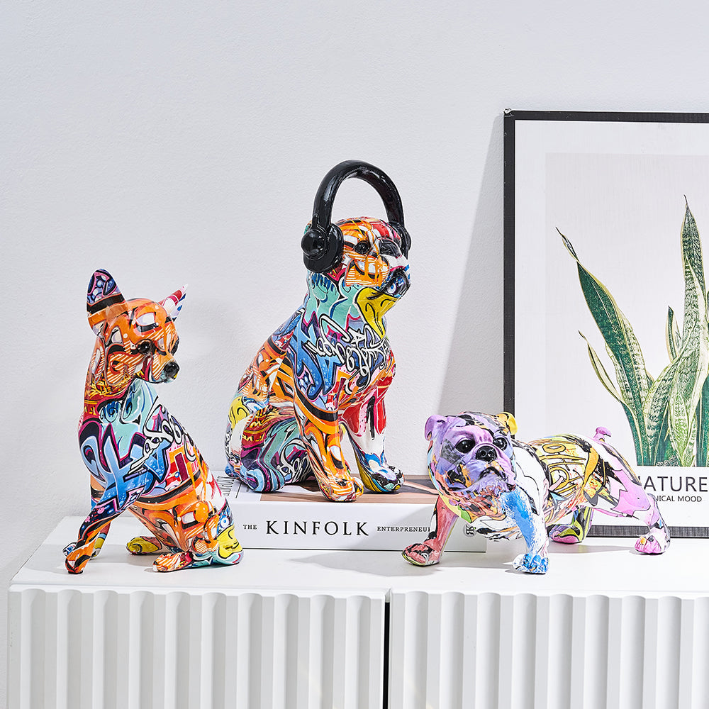 GraffiLuxe – Unique Abstract Statuette with Artistic Flair