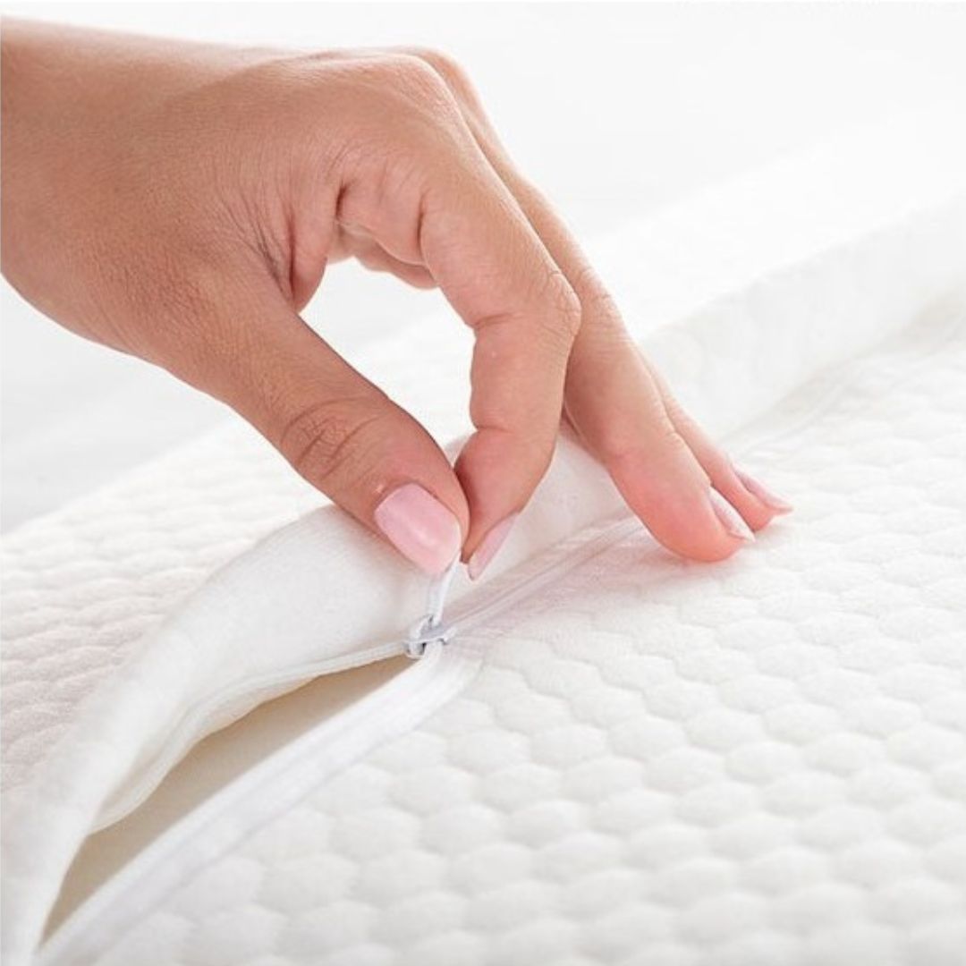 ErgoDream – Orthopedic Memory Foam Pillow for Ultimate Sleep