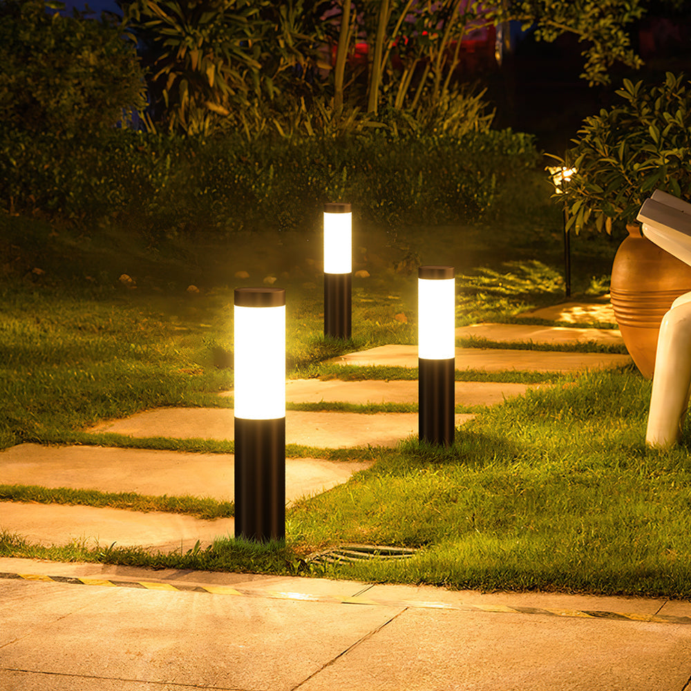 SolarGlow – LED Tuinpadverlichting met Automatische Aan/Uit-Functie en Waterdicht Ontwerp