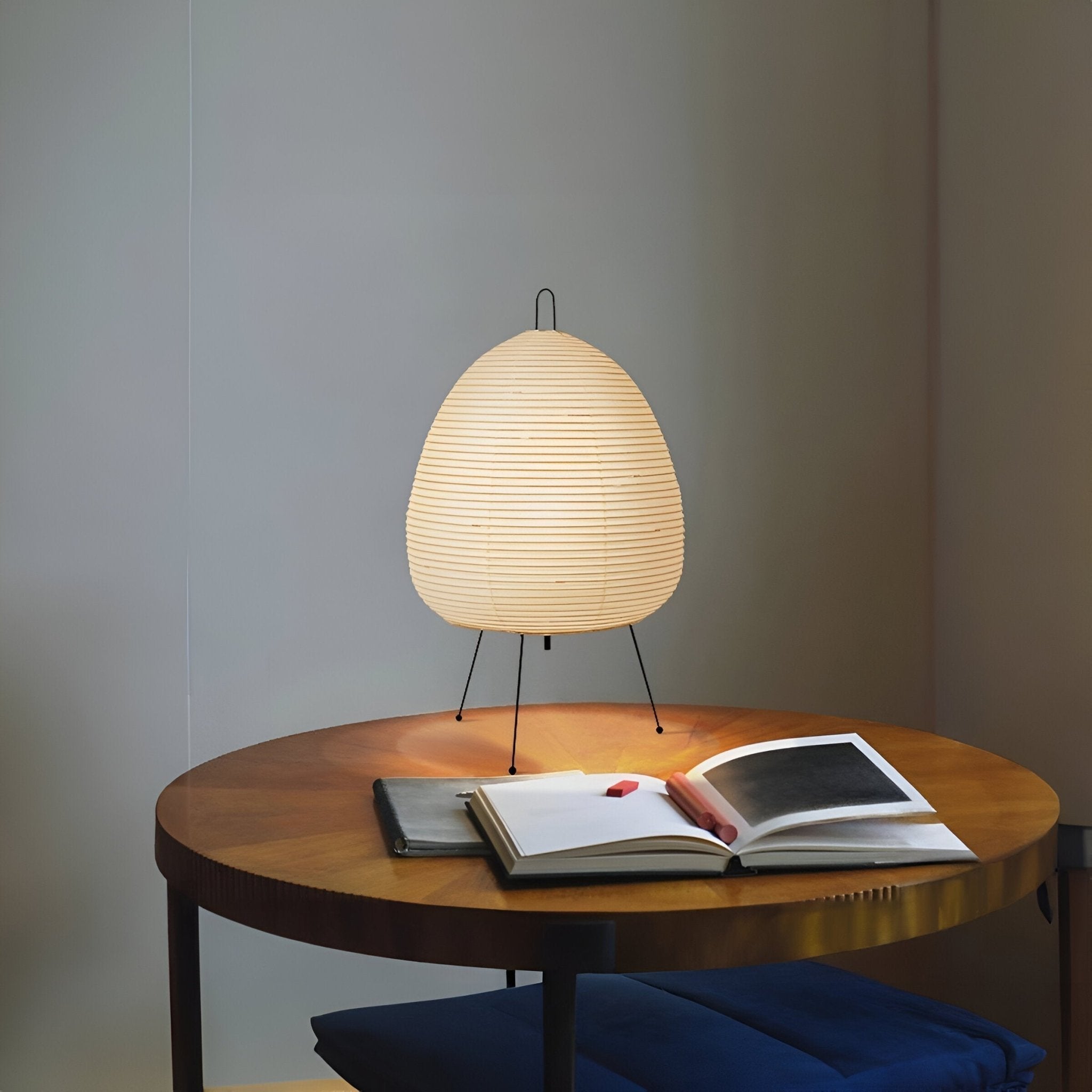 ZenLoom – Luxe Tafellamp met Japans Wabi-Sabi Design voor Sereen Licht