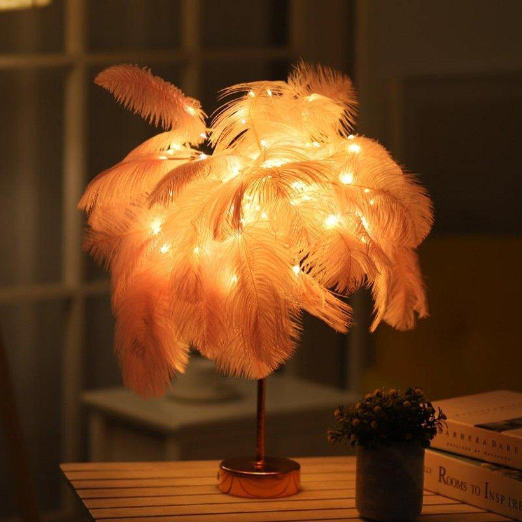Fairy – Table Lamp with Elegant Plumes