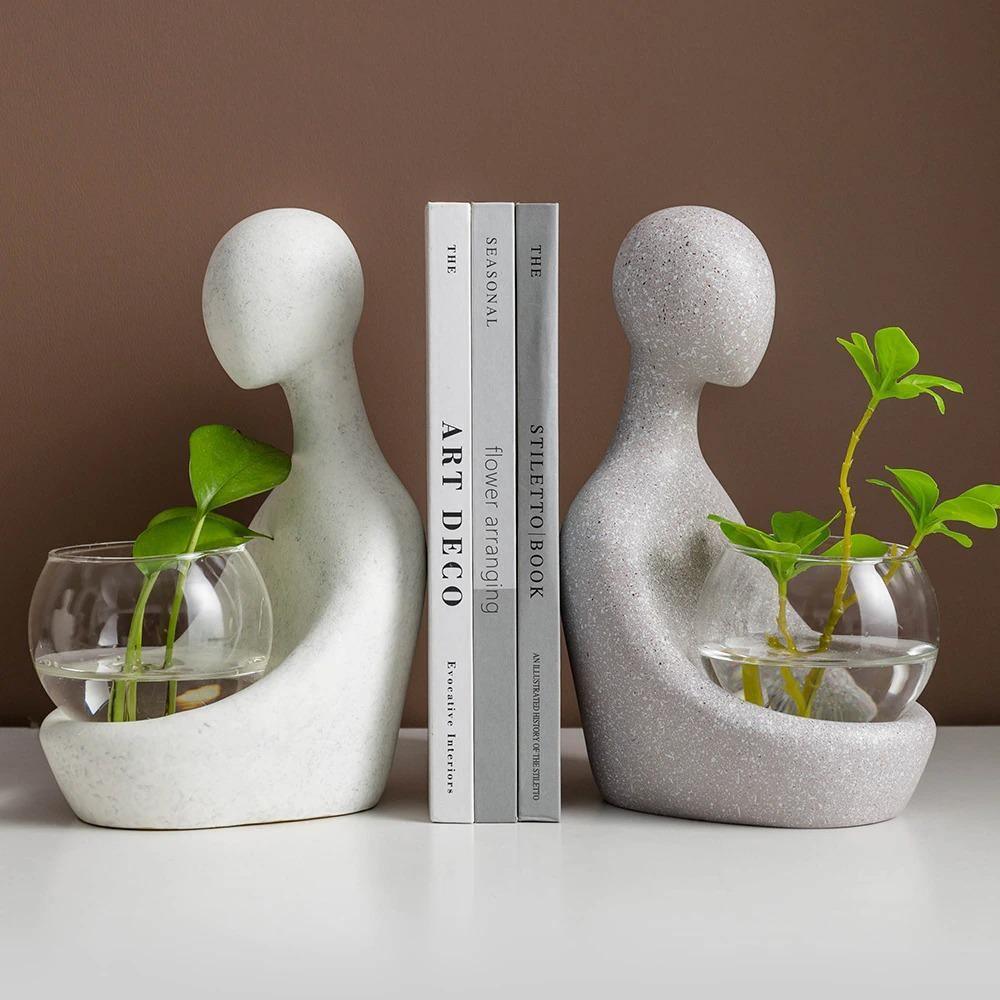 GlowBloom – Illuminated Hydroponic Vase with Modern Elegance