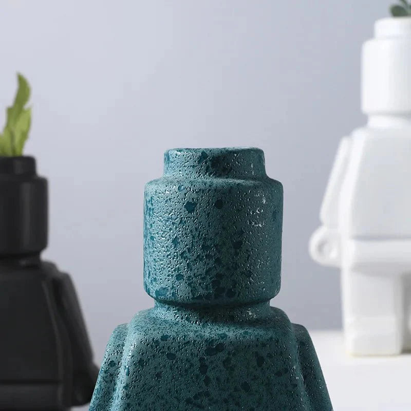 NordicCharm – Modern Ceramic Robot Vase for a Playful Accent