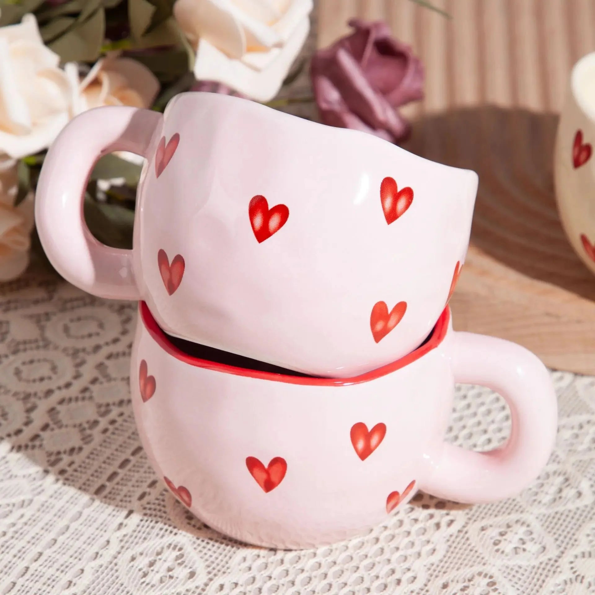 CeramiLuxe – Romantische Keramische Koffiemok met Liefdevol Hartdesign