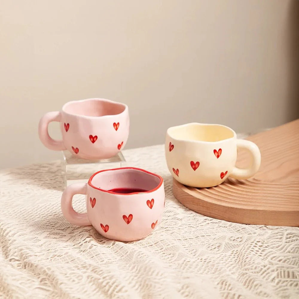 CeramiLuxe – Romantische Keramische Koffiemok met Liefdevol Hartdesign