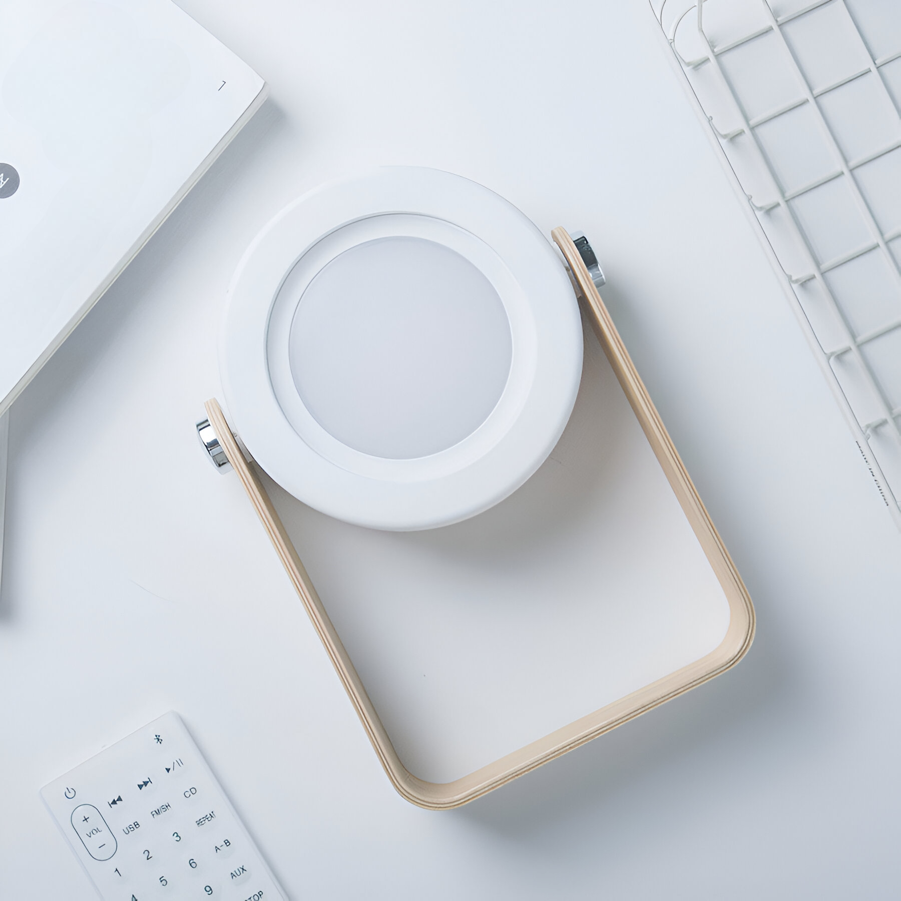 LumiGlow – Luxury Foldable LED Lantern with Scandinavian Design for Your Interior