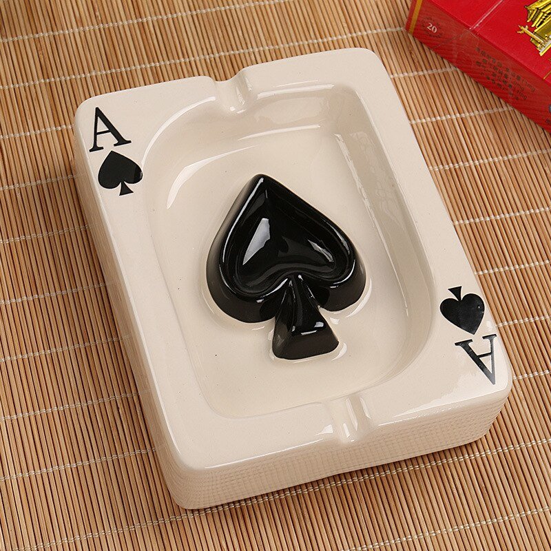 RoyalFlare – Stylish Ceramic Ashtray with Poker Heart Design for an Elegant Accent