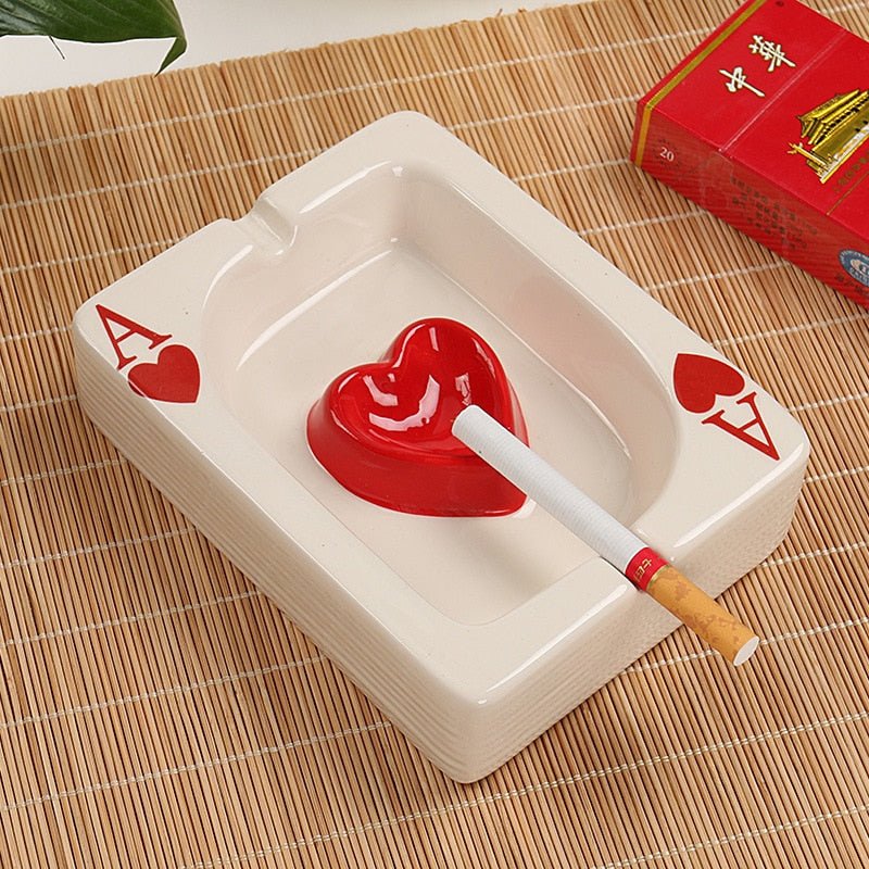 RoyalFlare – Stylish Ceramic Ashtray with Poker Heart Design for an Elegant Accent