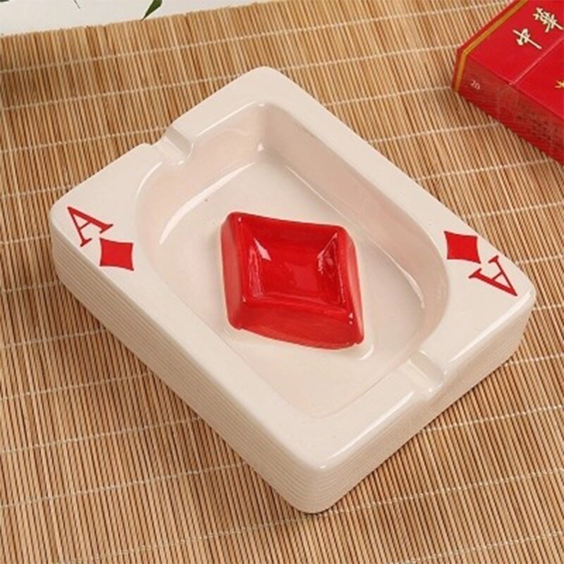 RoyalFlare – Stylish Ceramic Ashtray with Poker Heart Design for an Elegant Accent