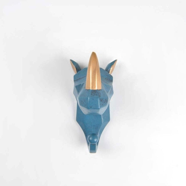 FormaLuxe – Stylish Animal Wall Hooks with Geometric Design for Unique Interiors