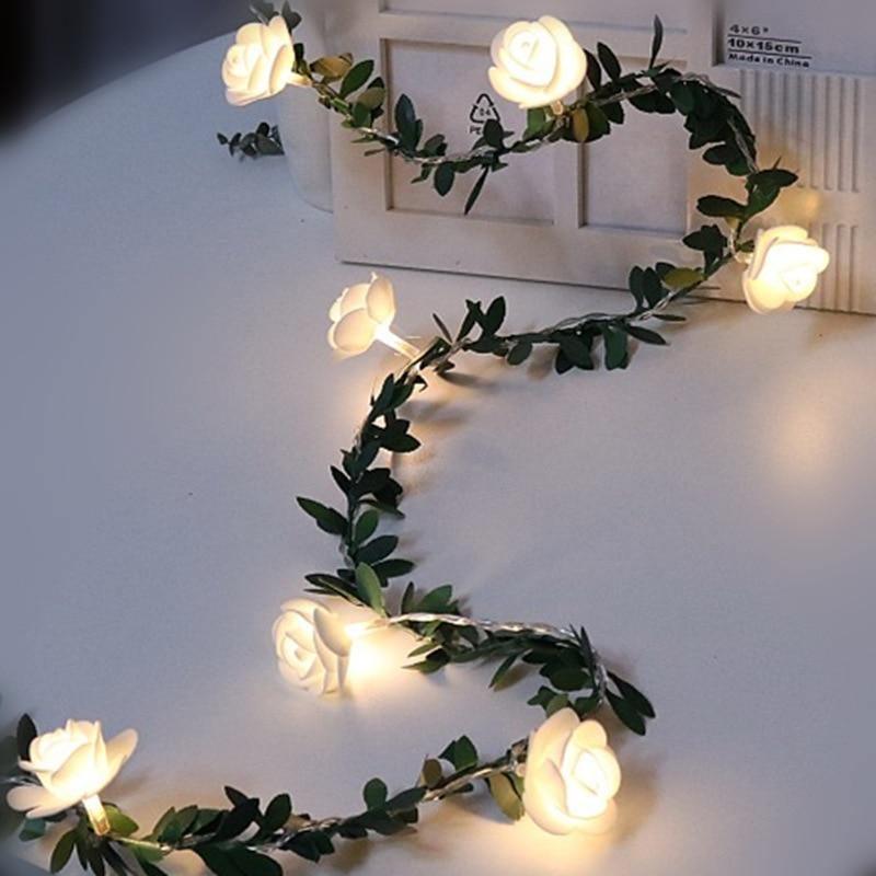VineGlow – Elegant LED Vine Lighting with Enchanting Leaf Accents
