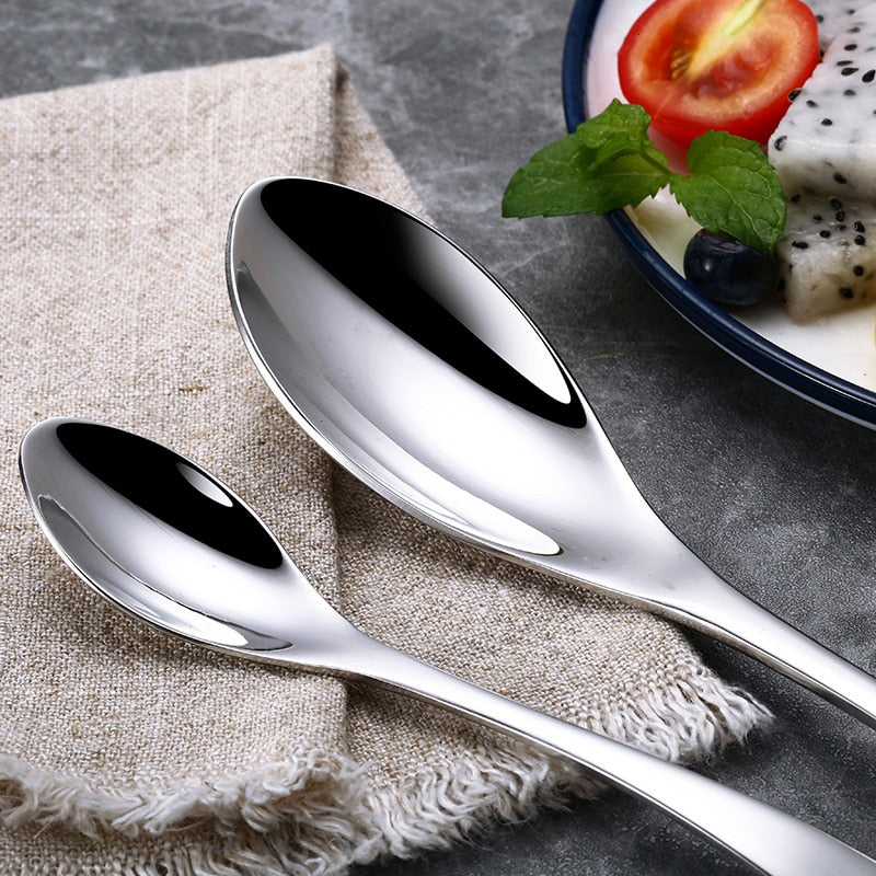 Jet Elegance – Luxury Silver Stainless Steel Cutlery Set (24/42/48/84-piece)