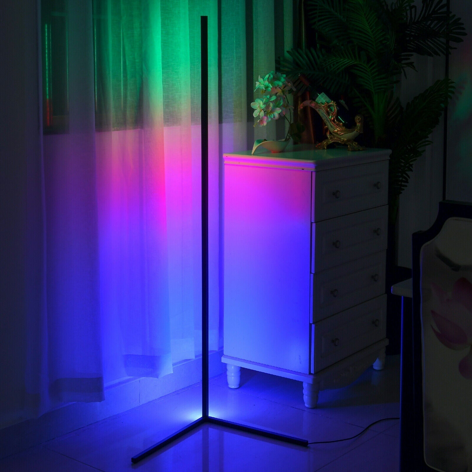 NeoGlow – Futuristic RGB LED Floor Lamp with 16 Million Colors, App and Remote Control