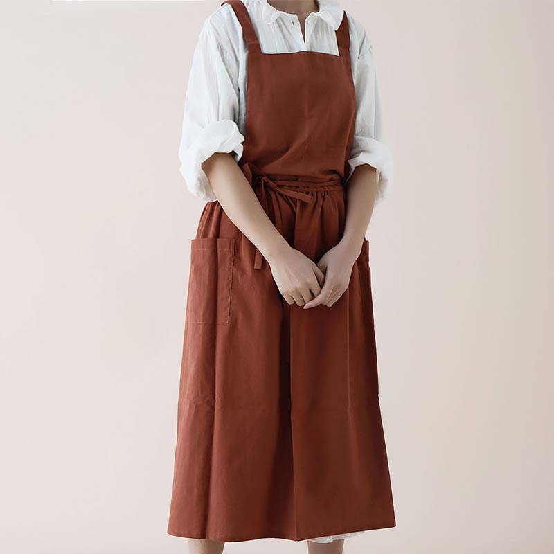 MaisonVire Elegance – Luxury Cotton Kitchen Apron with Cross Straps and Practical Pockets for a Stylish Look