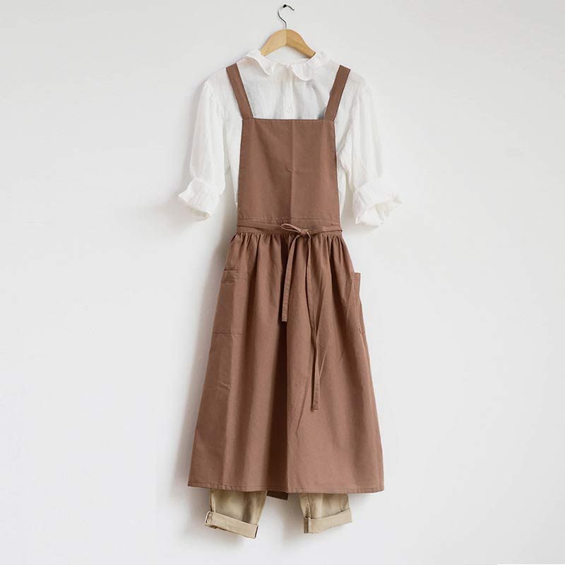MaisonVire Elegance – Luxury Cotton Kitchen Apron with Cross Straps and Practical Pockets for a Stylish Look