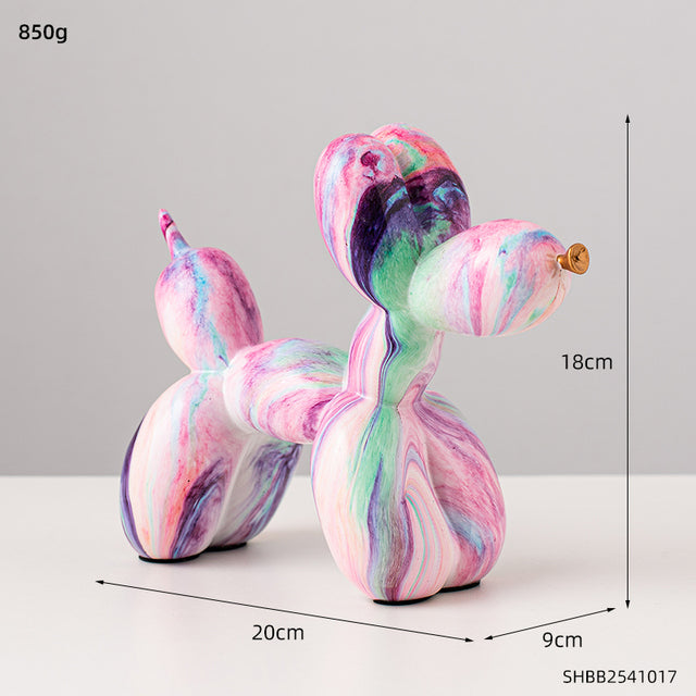 GraffiLuxe – Unique Abstract Statuette with Artistic Flair