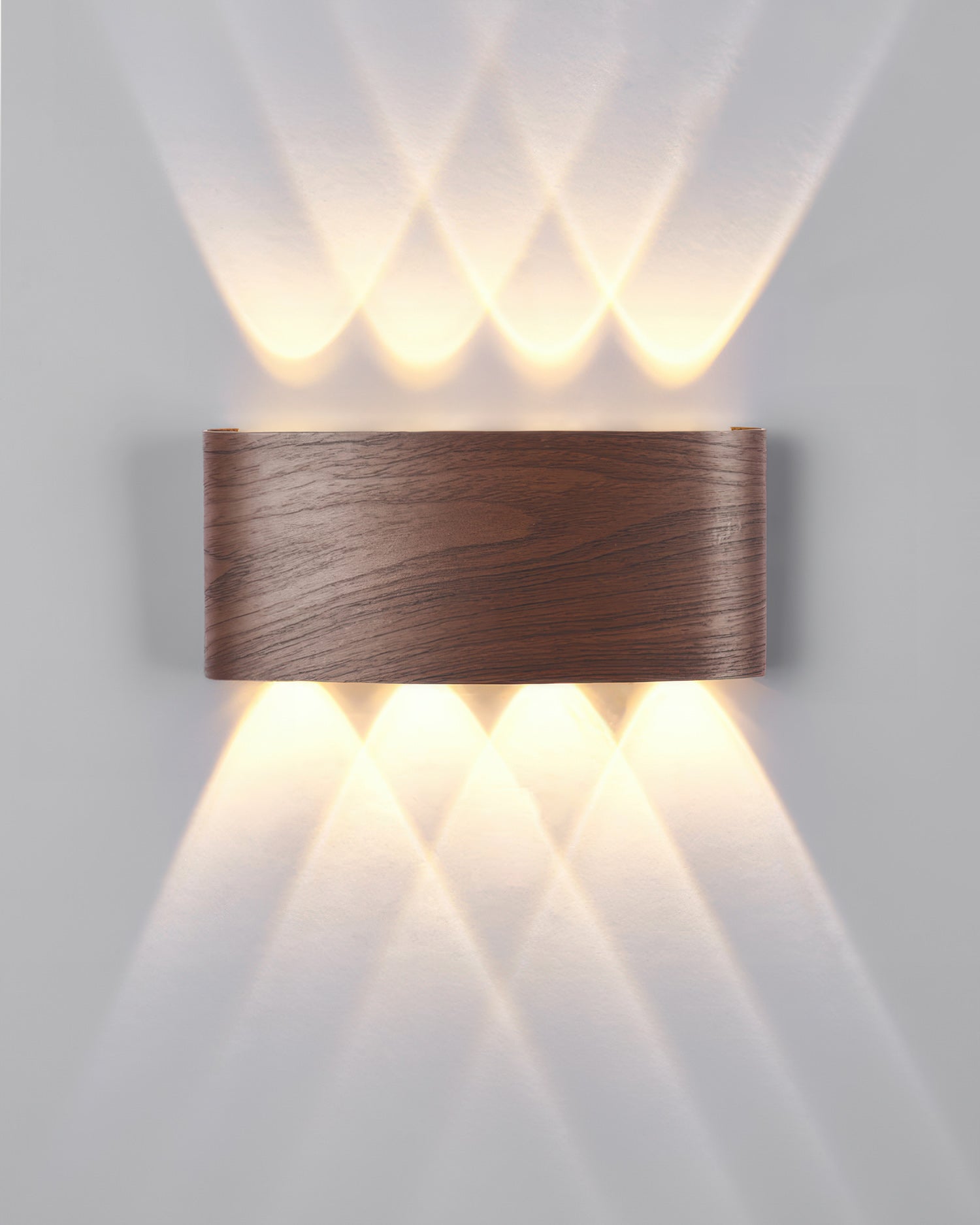 LumiCraft – Luxe Wandlamp met Houtnerf voor Tijdloze Sfeer