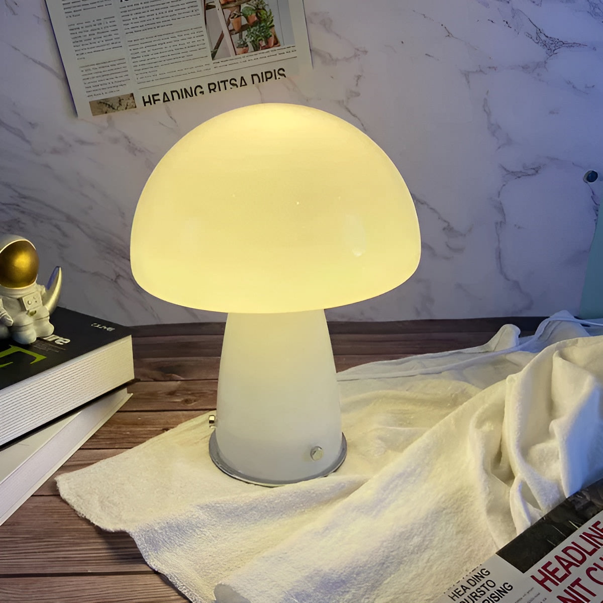 GlowMush – Scandinavian Table Lamp with Artistic Warmth